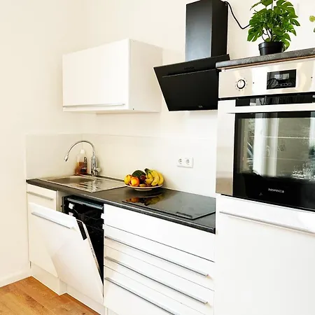 80qm In Zentral Gelegen Mit Hohen Decken - Beuys - Крефельд