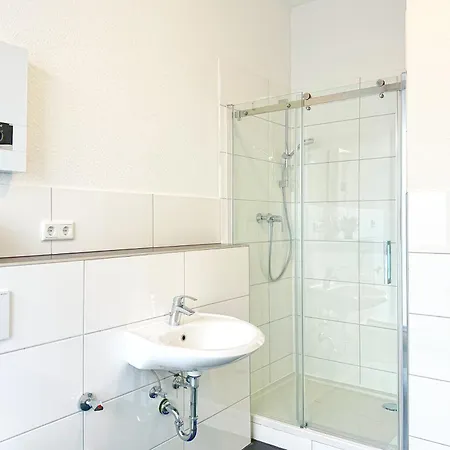 80qm In Zentral Gelegen Mit Hohen Decken - Beuys - Крефельд